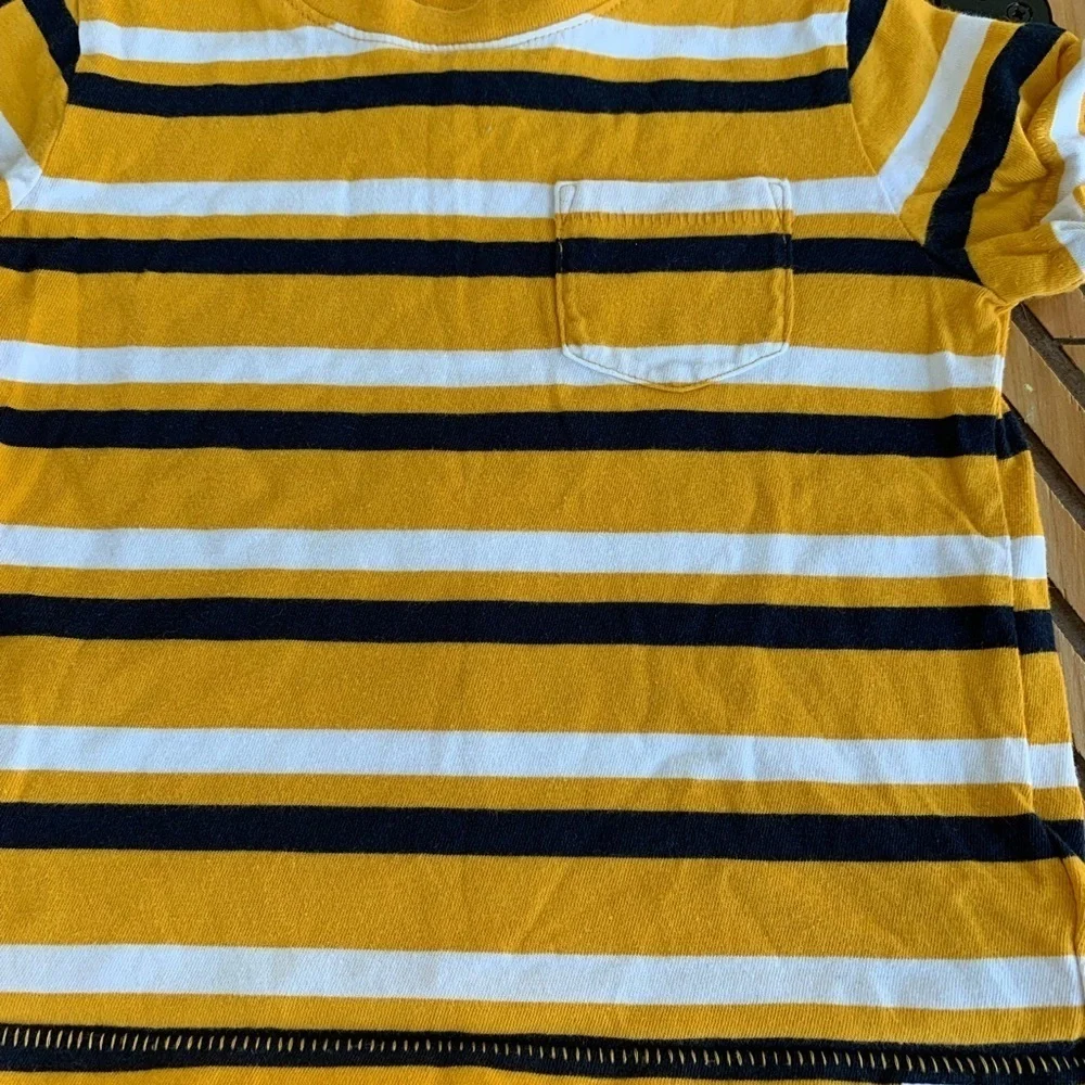 Gap Yellow Striped Pocket Tee sz 2